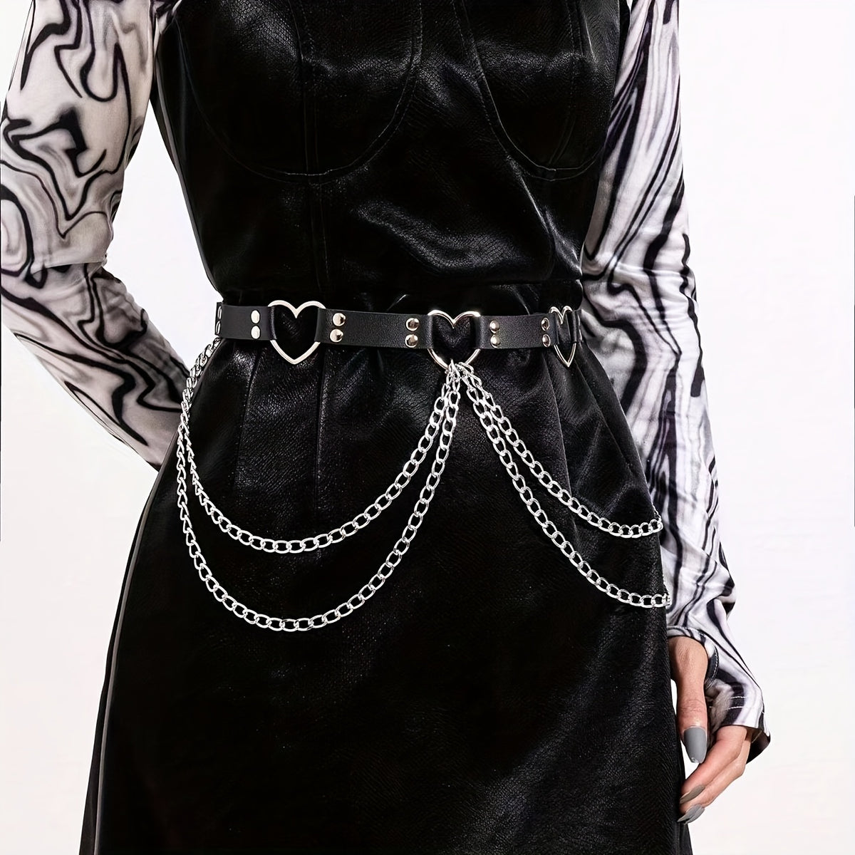 multiple sizes womens gothic punk fashion heart